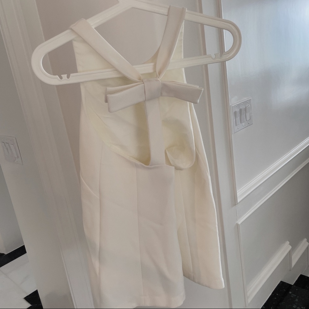 white top - Picture 4 of 4